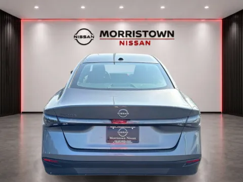 More photos of 2027 Nissan Sentra S at Morristown Nissan, TN