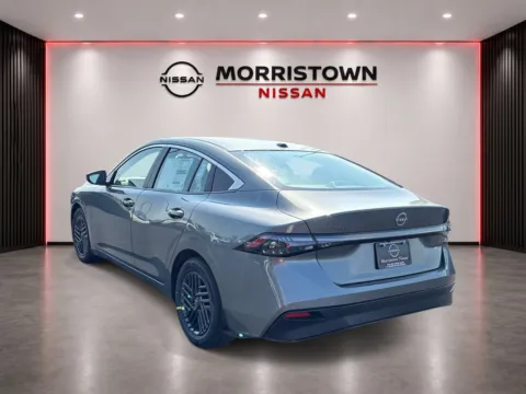 More photos of 2027 Nissan Sentra SV at Morristown Nissan, TN
