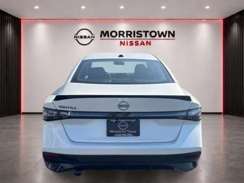 More photos of 2027 Nissan Sentra SR at Morristown Nissan, TN