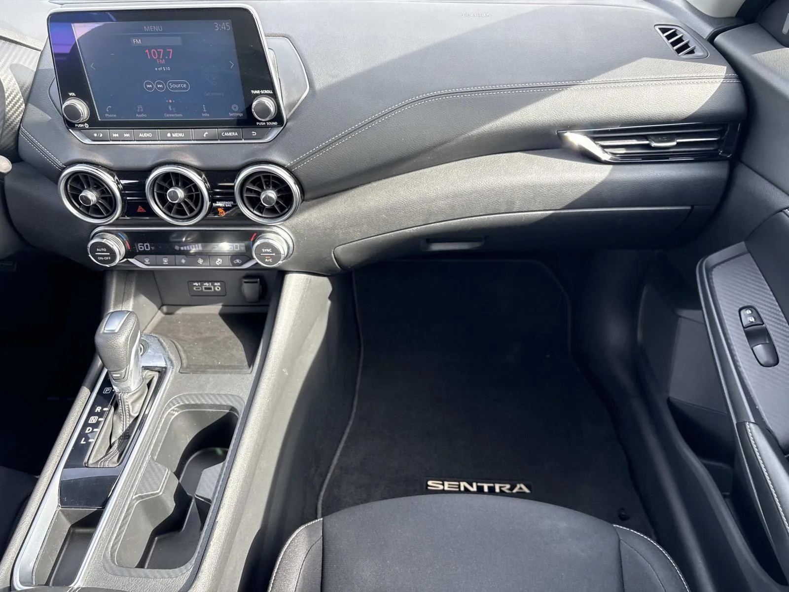 2020 Nissan Sentra SV - Photo 13