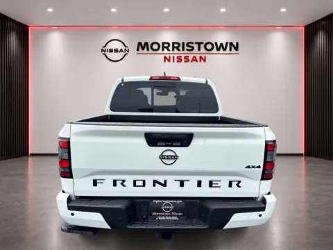 More photos of 2027 Nissan Frontier SV at Morristown Nissan, TN