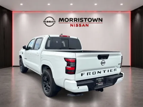 More photos of 2027 Nissan Frontier SV at Morristown Nissan, TN