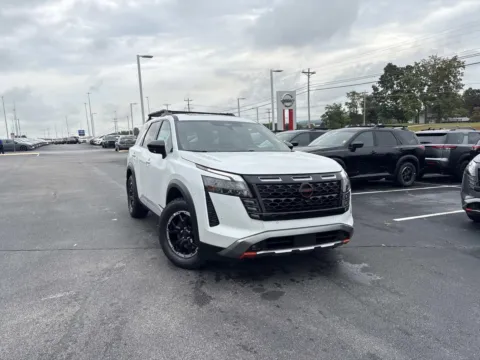 White 2026 Nissan Pathfinder Rock Creek for sale in Morristown, TN