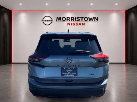 More photos of 2026 Nissan Rogue Dark Armor at Morristown Nissan, TN