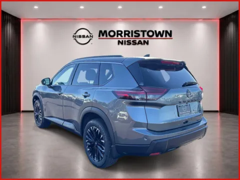 More photos of 2026 Nissan Rogue Dark Armor at Morristown Nissan, TN