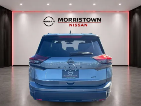 More photos of 2026 Nissan Rogue Dark Armor at Morristown Nissan, TN