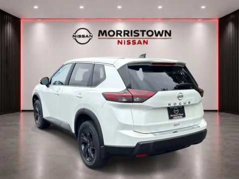 More photos of 2026 Nissan Rogue SV at Morristown Nissan, TN