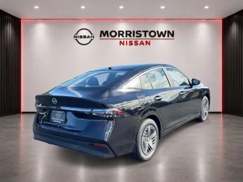 More photos of 2027 Nissan Sentra S at Morristown Nissan, TN