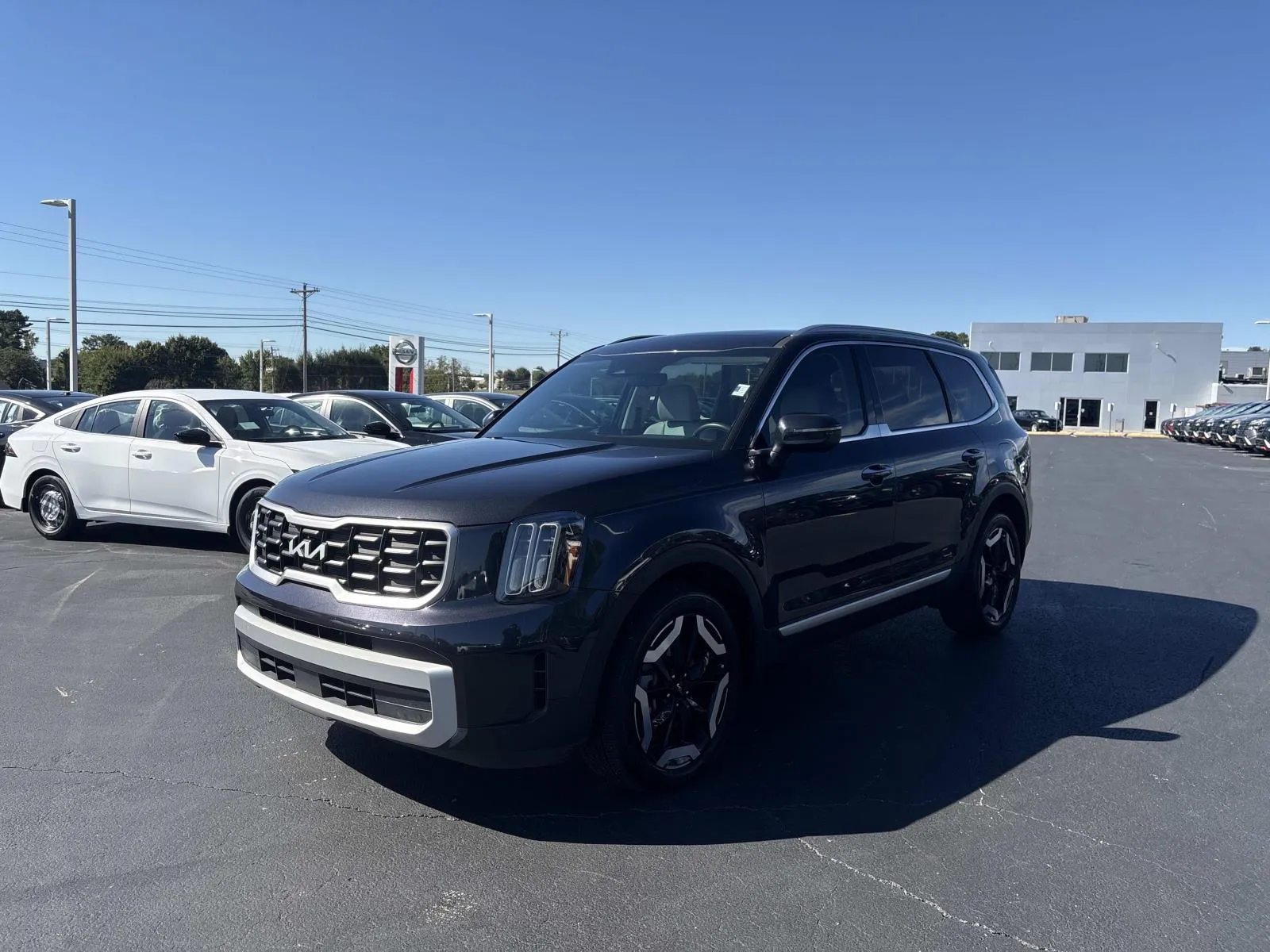 2025 Kia Telluride S - Photo 8