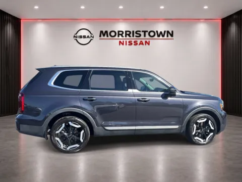 Photos of 2025 Kia Telluride S for sale in Morristown, TN at Morristown Nissan