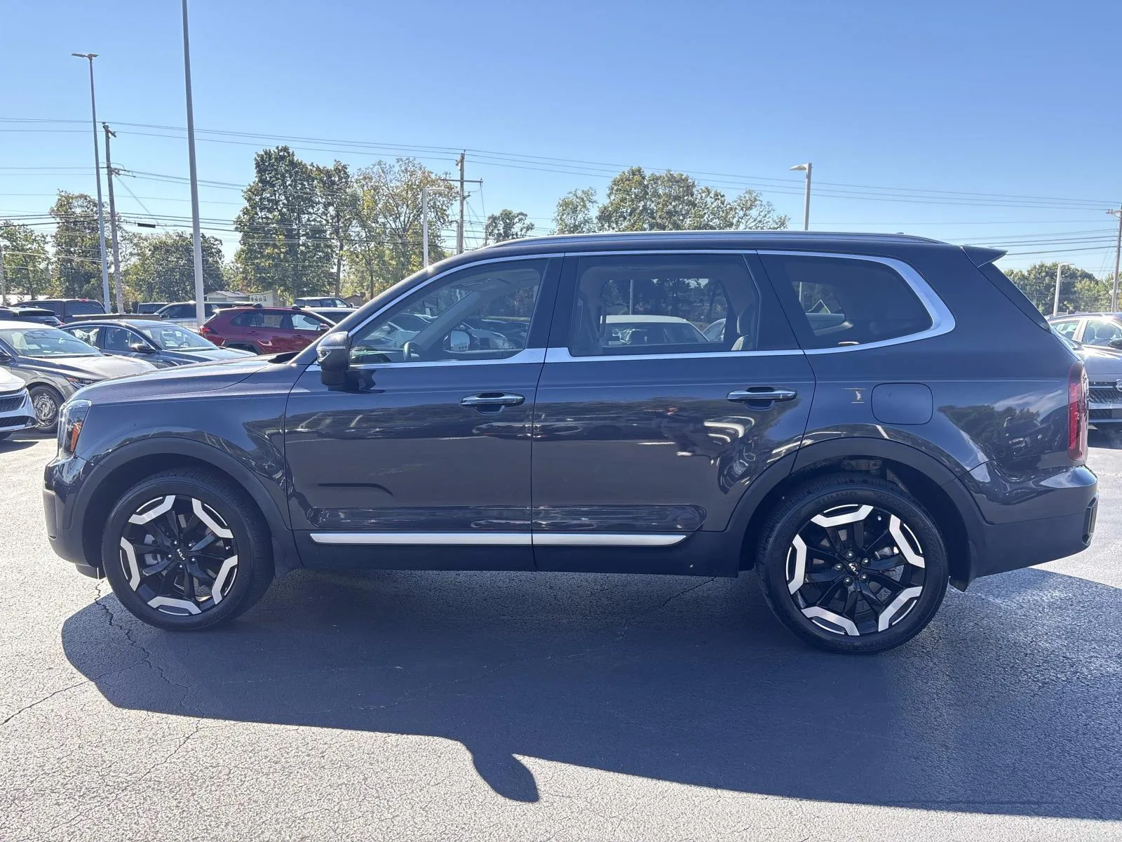2025 Kia Telluride S - Photo 6