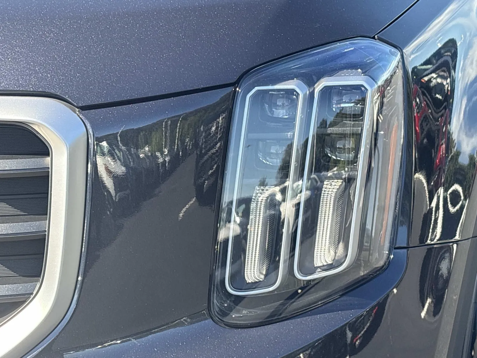2025 Kia Telluride S - Photo 10