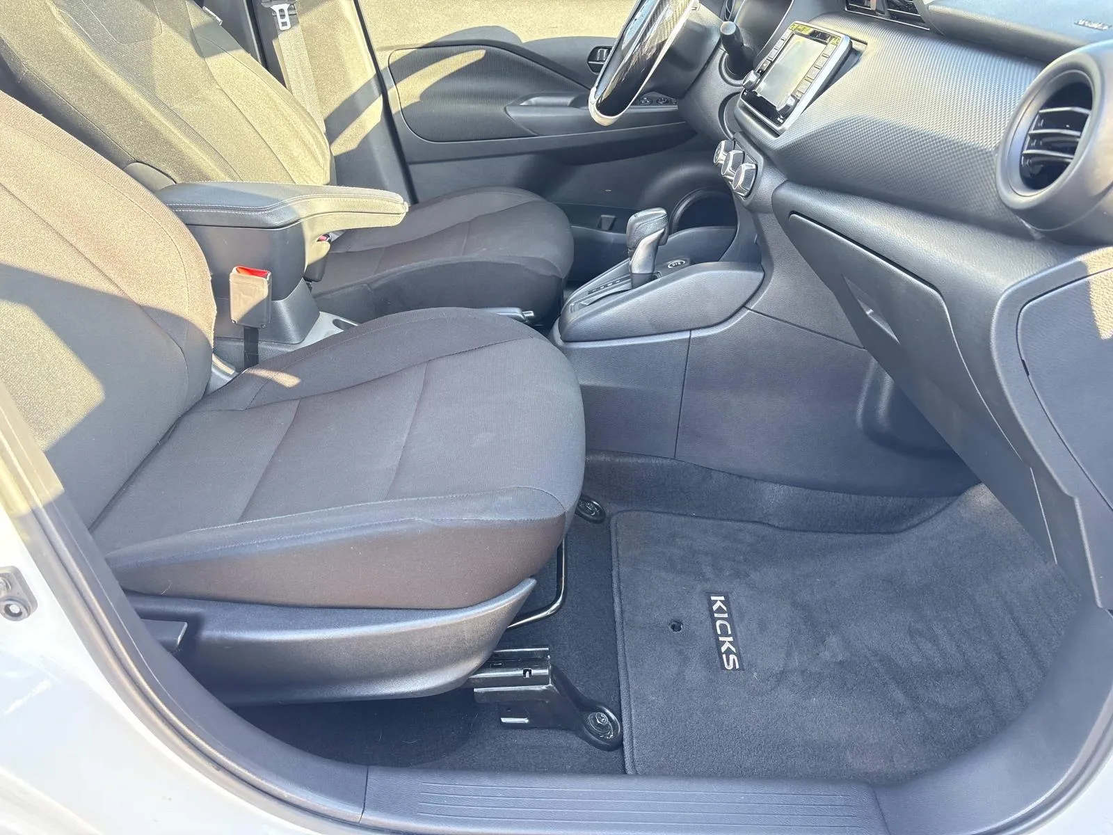 2024 Nissan Kicks S - Photo 23