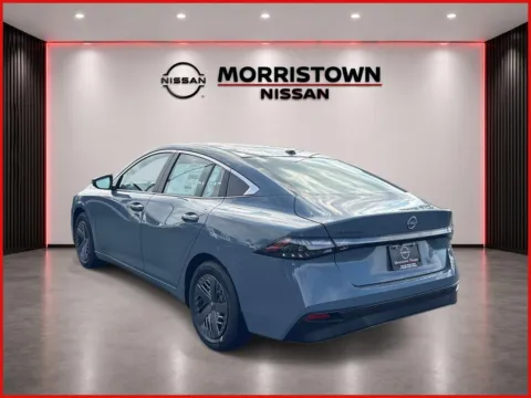 More photos of 2027 Nissan Sentra SV at Morristown Nissan, TN