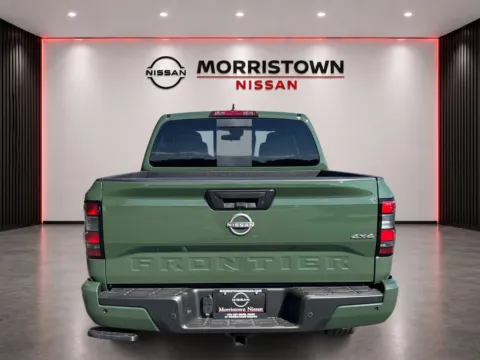 More photos of 2027 Nissan Frontier SV at Morristown Nissan, TN