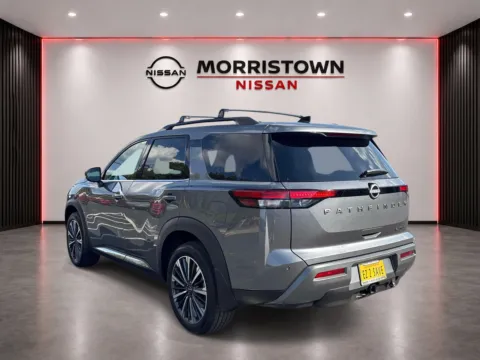 More photos of 2026 Nissan Pathfinder Platinum at Morristown Nissan, TN