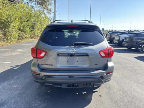 More photos of 2019 Nissan Pathfinder SL at Morristown Nissan, TN