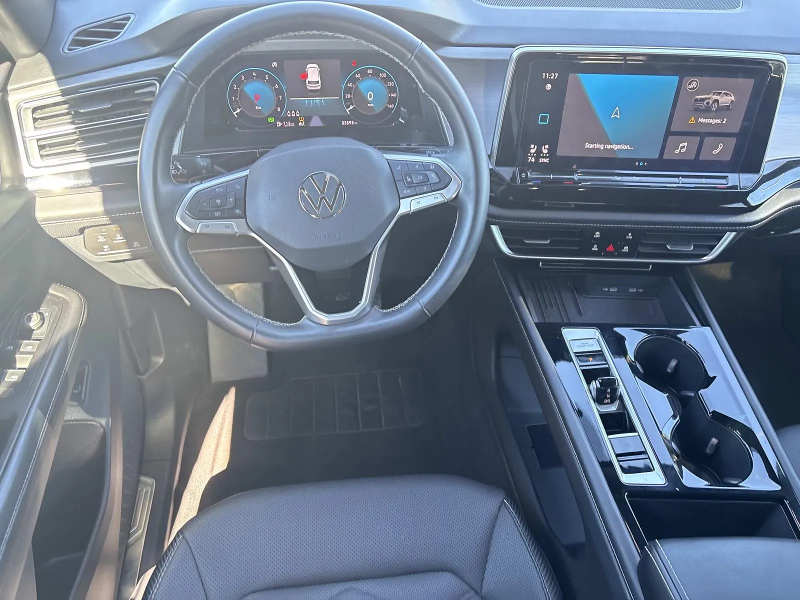 2025 Volkswagen Atlas Cross Sport SE w/Tech - Photo 12