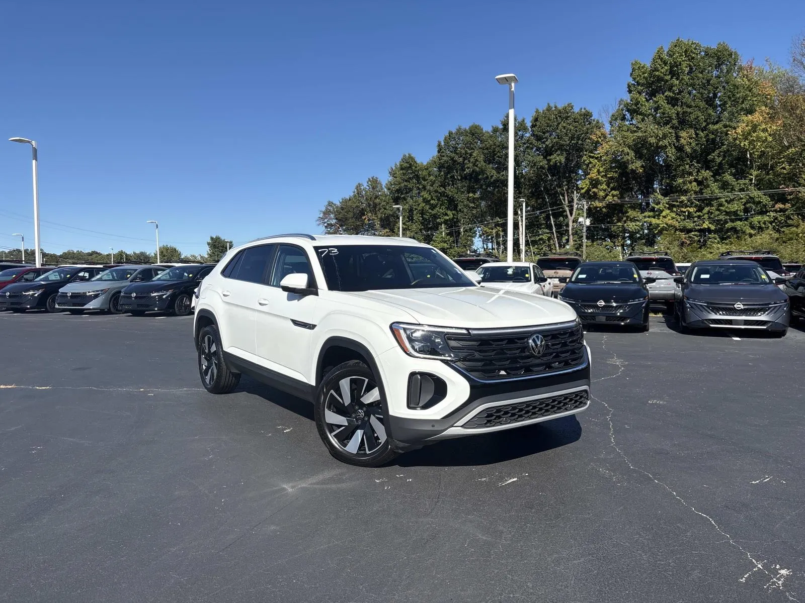 2025 Volkswagen Atlas Cross Sport SE w/Tech
