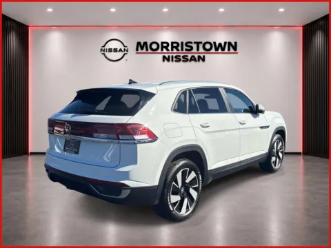 Another view of 2025 Volkswagen Atlas Cross Sport 2.0T SE w/Technology for sale in Morristown, TN at Morristown Nissan