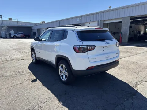 More photos of 2024 Jeep Compass Latitude at Morristown Nissan, TN