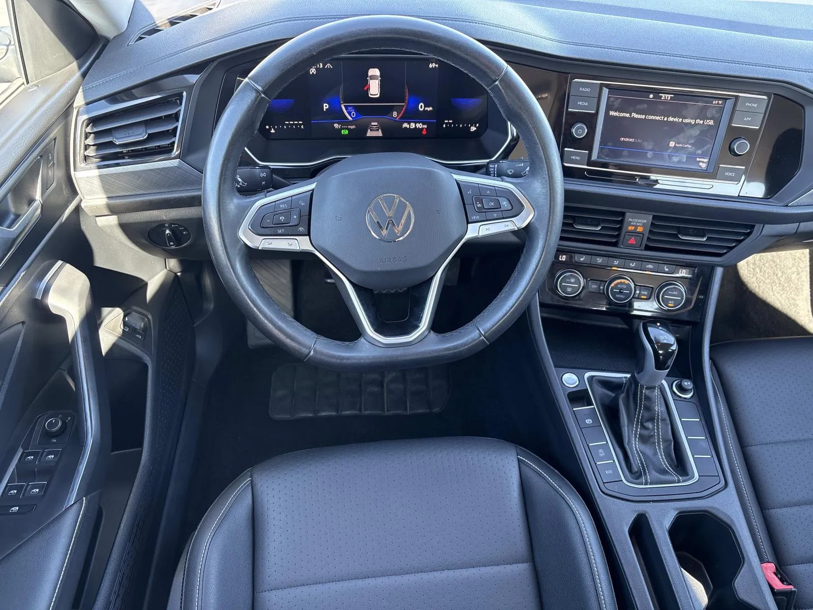 2024 Volkswagen Jetta SE - Photo 12