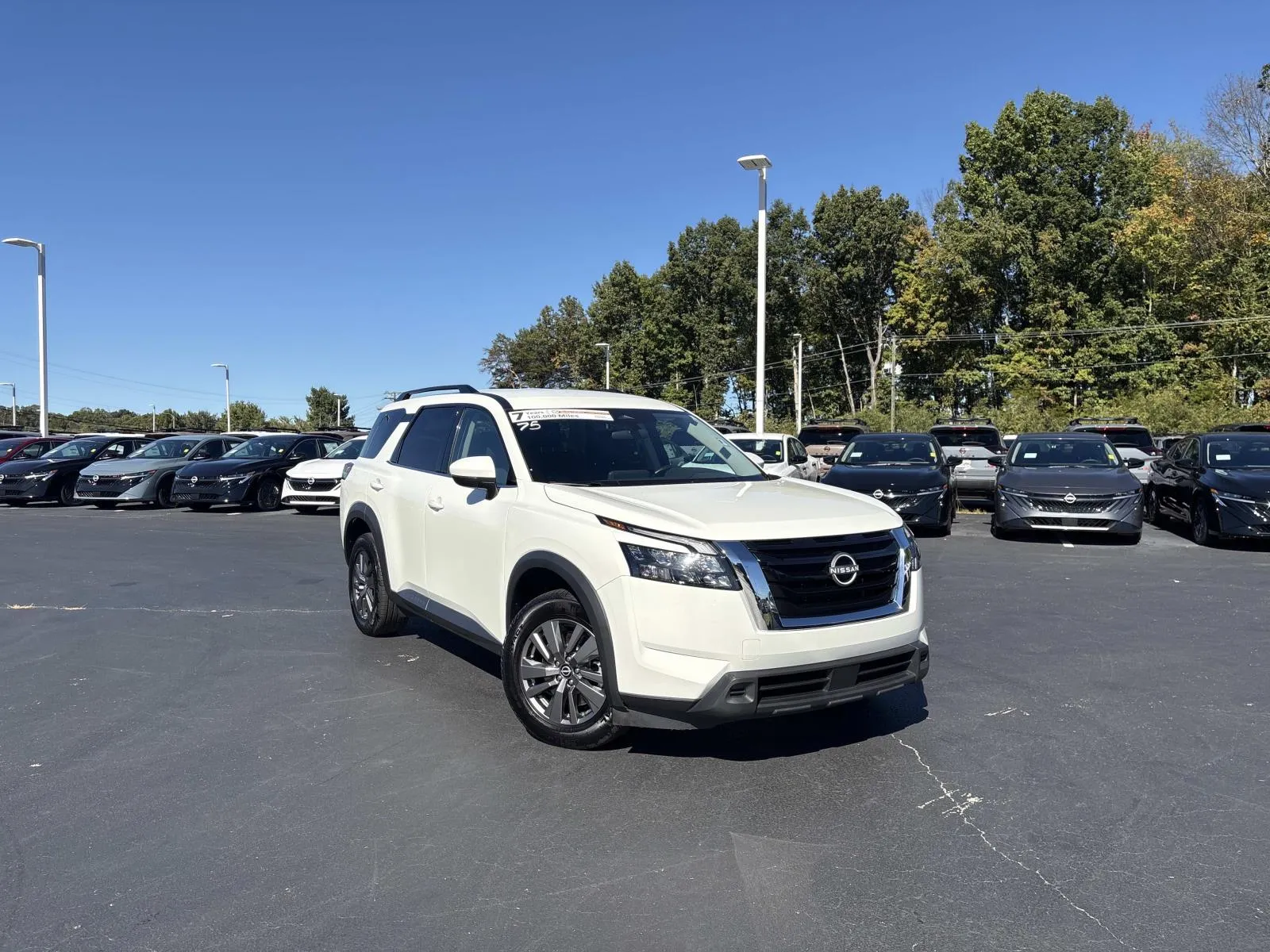 White 2025 Nissan Pathfinder SV for sale in Morristown, TN