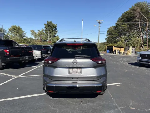 More photos of 2026 Nissan Rogue Platinum at Morristown Nissan, TN