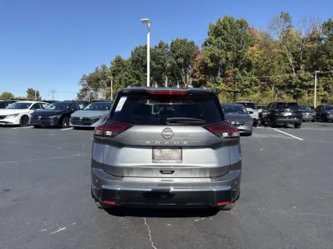 More photos of 2026 Nissan Rogue Platinum at Morristown Nissan, TN
