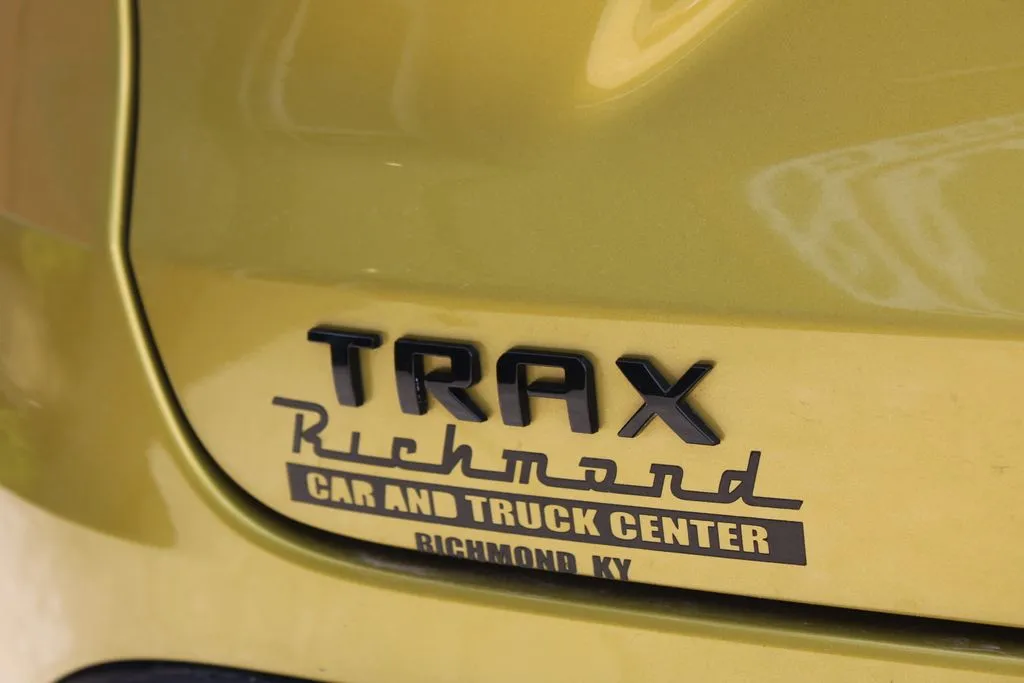 2025 Chevrolet Trax RS - Photo 21
