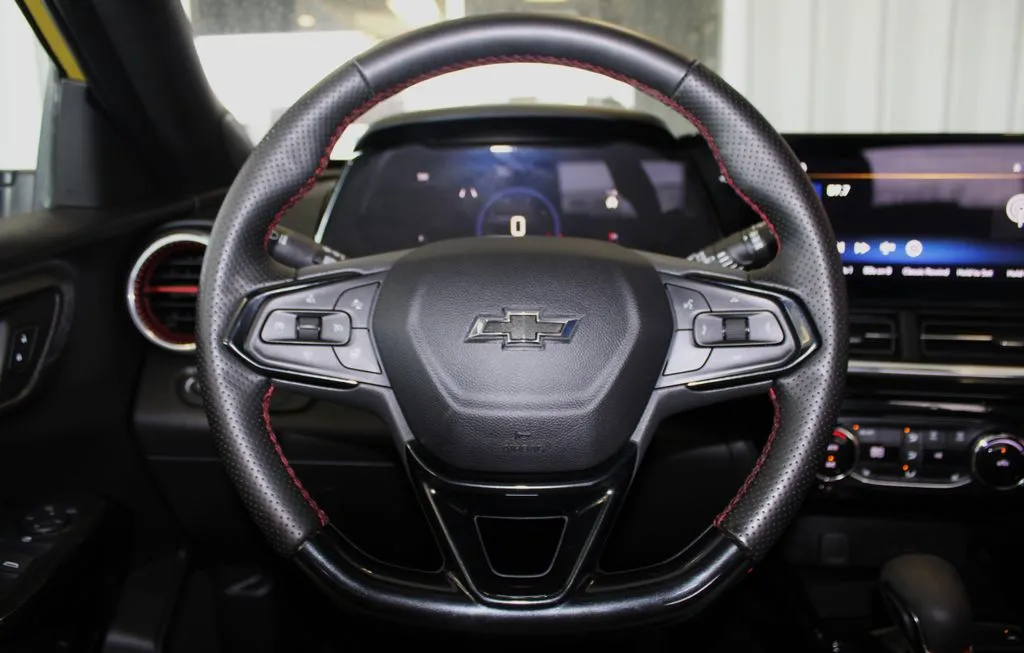 2025 Chevrolet Trax RS - Photo 26
