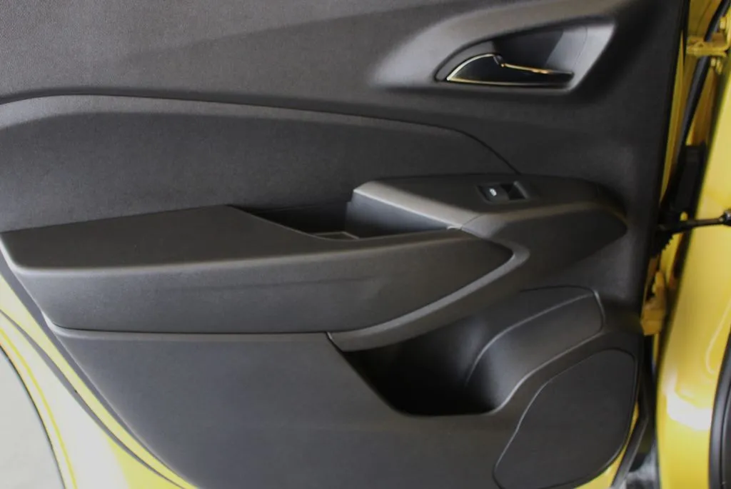 2025 Chevrolet Trax RS - Photo 50
