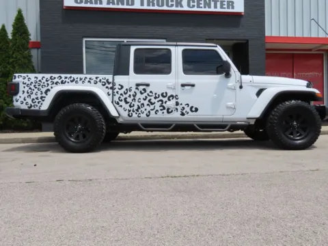 Another view of 2023 Jeep Gladiator Overland for sale in Richmond, KY at Richmond Car and Truck Center