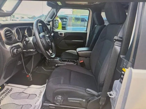 More photos of 2022 Jeep Wrangler Sport S at Richmond Car and Truck Center, KY