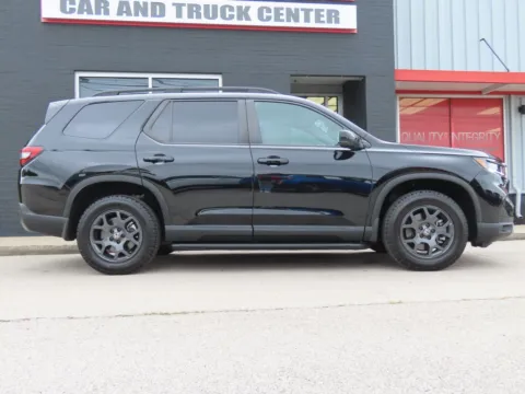 Another view of 2024 Honda Pilot TrailSport for sale in Richmond, KY at Richmond Car and Truck Center