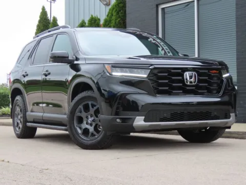 Photos of 2024 Honda Pilot TrailSport for sale in Richmond, KY at Richmond Car and Truck Center