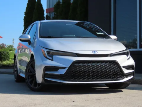 Silver 2024 Toyota Corolla SE for sale in Richmond, KY