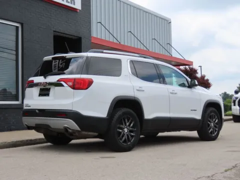 More photos of 2019 GMC Acadia SLT-1 at Richmond Car and Truck Center, KY
