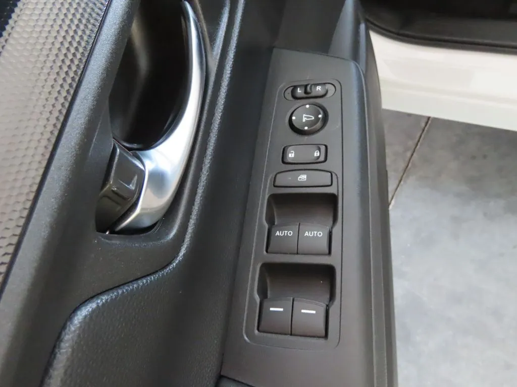 2025 Honda CR-V Sport - Photo 24