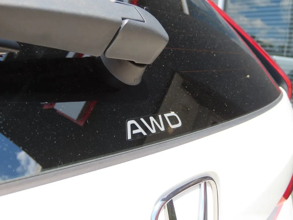 2025 Honda CR-V Sport - Photo 17