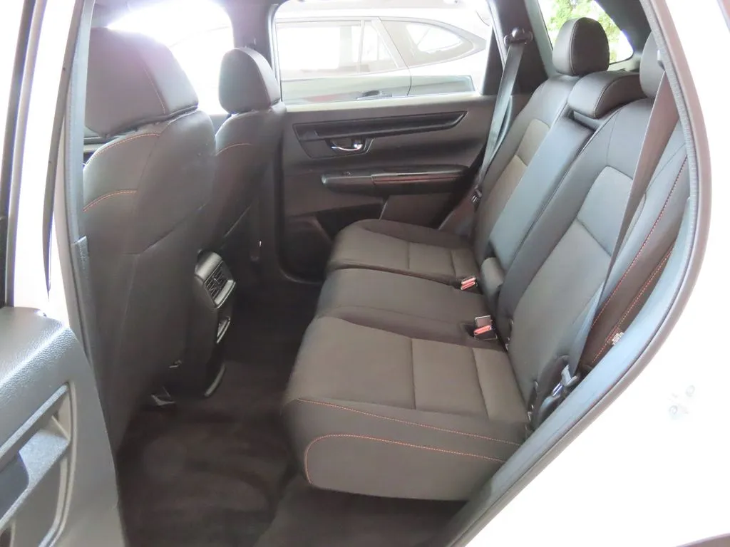 2025 Honda CR-V Sport - Photo 29