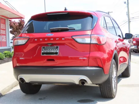 More photos of 2022 Ford Escape SEL at Richmond Car and Truck Center, KY