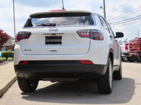 More photos of 2023 Jeep Compass Sport at Richmond Car and Truck Center, KY