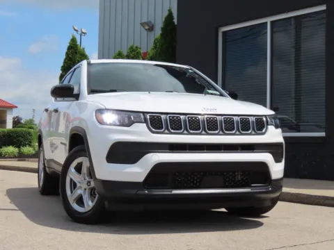 White 2023 Jeep Compass Sport for sale in Richmond, KY