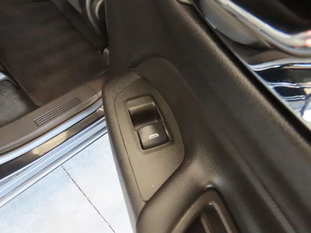2023 Chevrolet Equinox LT - Photo 31