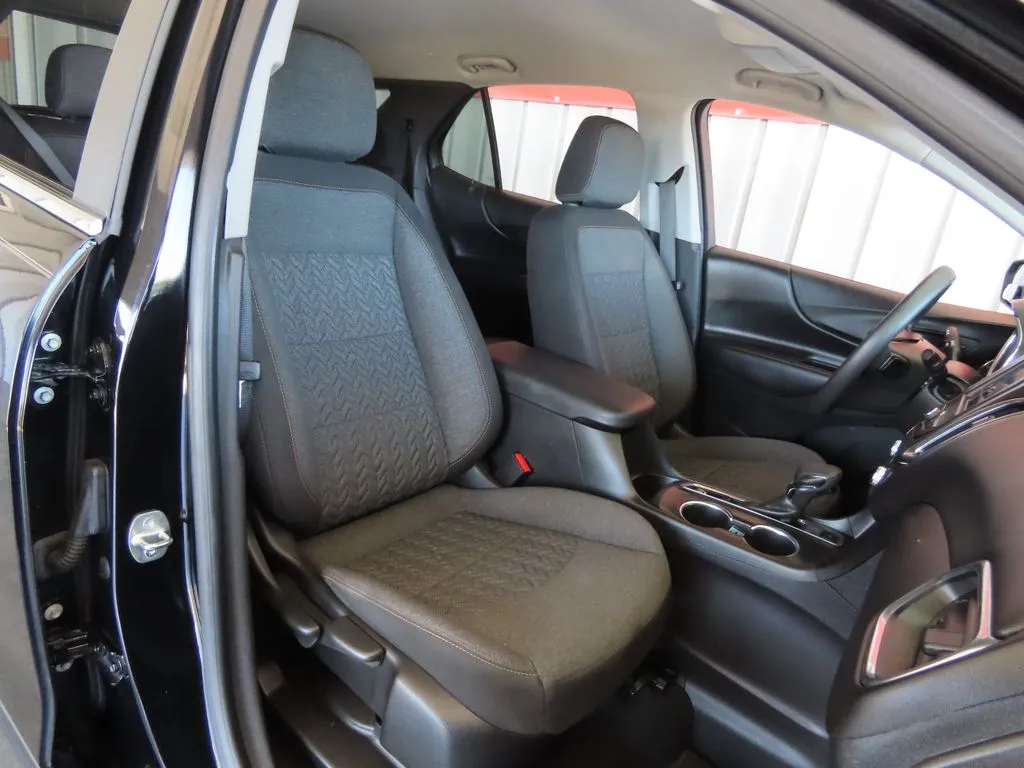 2023 Chevrolet Equinox LT - Photo 33