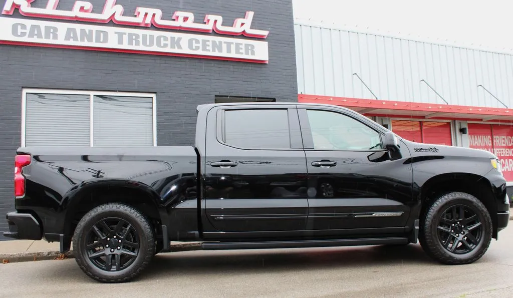 2025 Chevrolet Silverado 1500 High Country - Photo 8