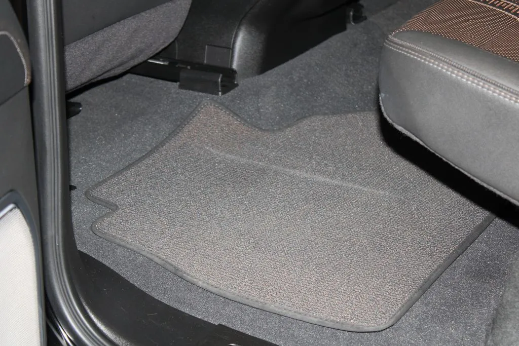2025 Chevrolet Silverado 1500 High Country - Photo 34