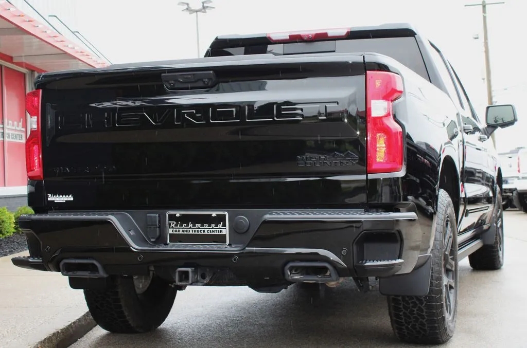 2025 Chevrolet Silverado 1500 High Country - Photo 12