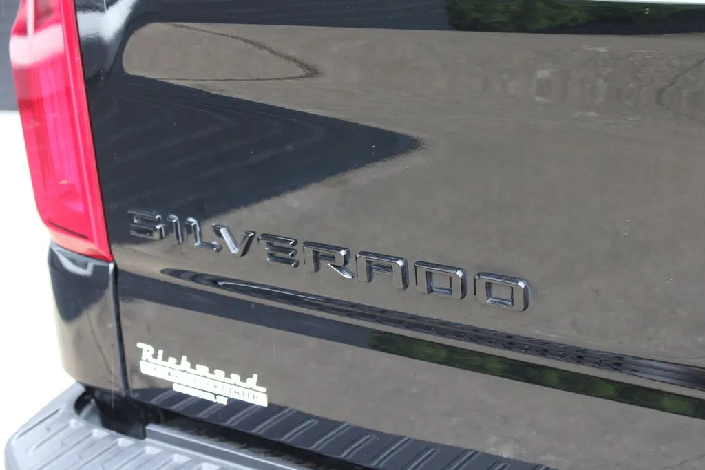 2025 Chevrolet Silverado 1500 High Country - Photo 18